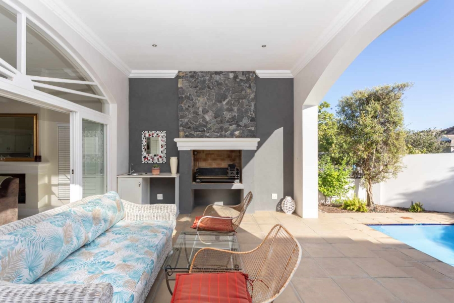 To Let 3 Bedroom Property for Rent in Val De Vie Estate Western Cape